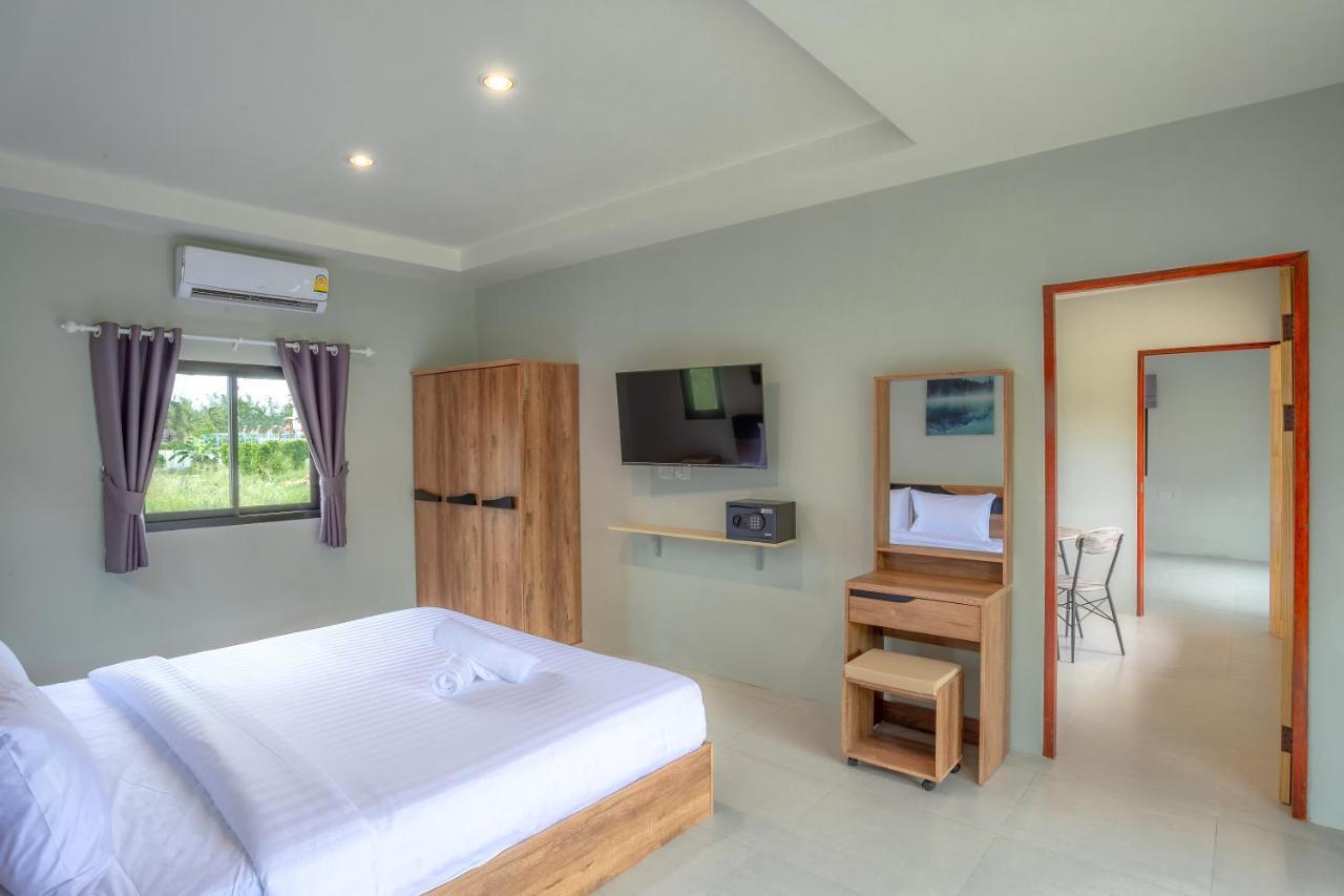Malinee Resort Bang Tao Beach  Exterior photo
